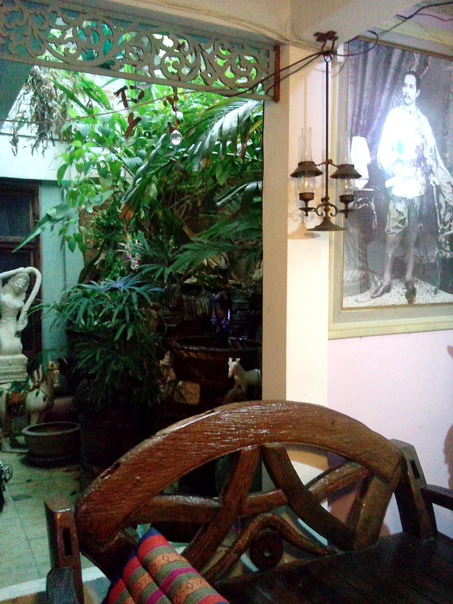 Hotel Café de Baan Raow Bangkok Exterior foto