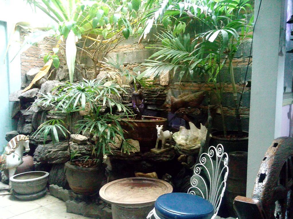Hotel Café de Baan Raow Bangkok Exterior foto